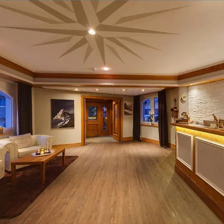 ホテル アルバトロス 4*