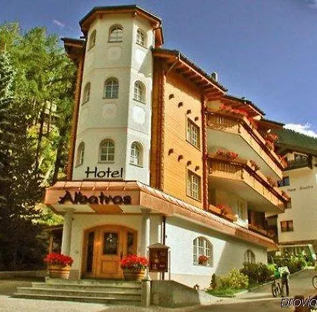 Albatros Hotel
